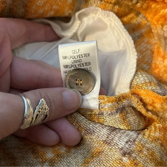 Fashion Nova Sipping Coffee Sherpa Plaid Shacket S mother of pearl buttons - Picture 8 of 10